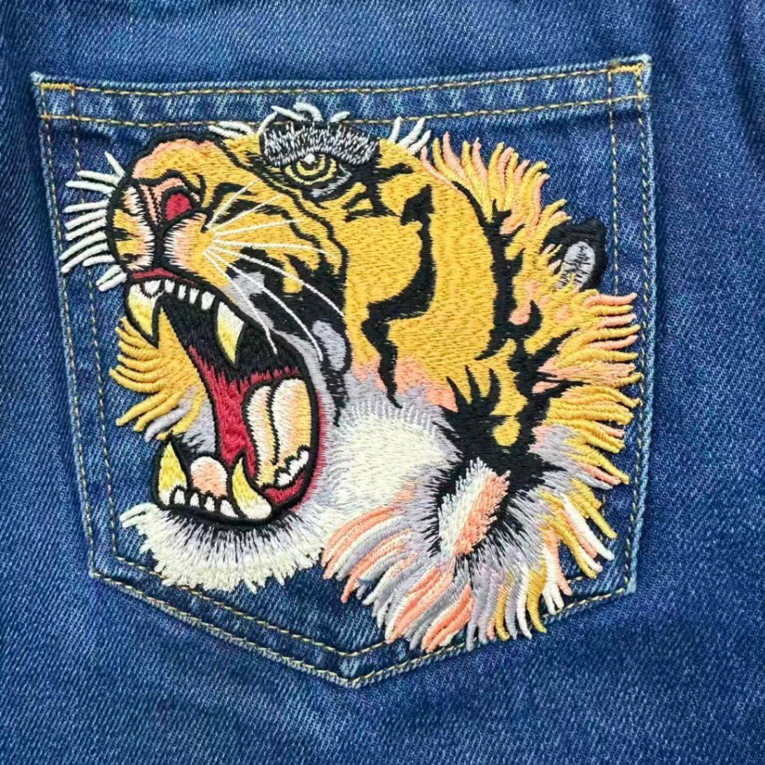 Gucci Denim Pants Tiger Flower Embroidery Blue — view 5