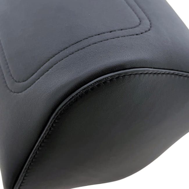 Loewe 2-Way Pebble Bucket Black Shoulder Bag Anagram Leather — view 6