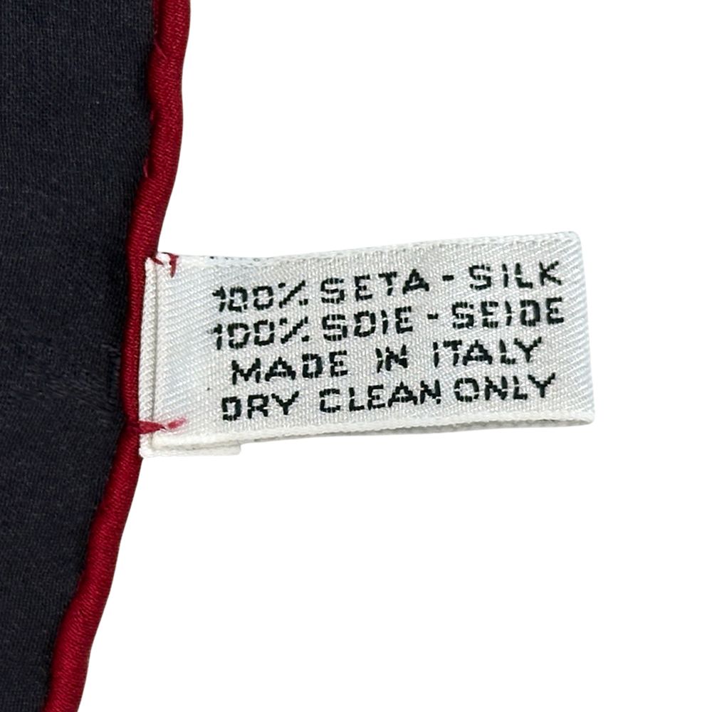 Louis Vuitton Scarf Silk Carre 90 Chemin Fuzan by Andre Putman Red Black — view 4