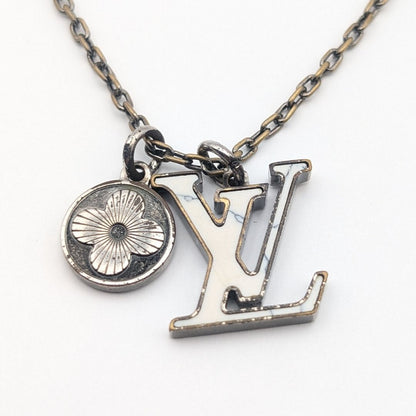 Louis Vuitton Collier LV Initial LV Logo Necklace