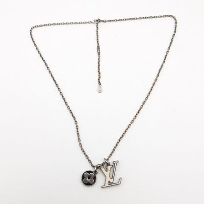 Louis Vuitton Collier LV Initial LV Logo Necklace — view 9