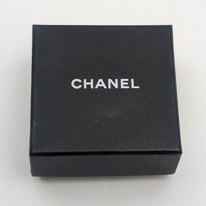 Chanel Brooch CC Logo Gold Cross Vintage — view 8