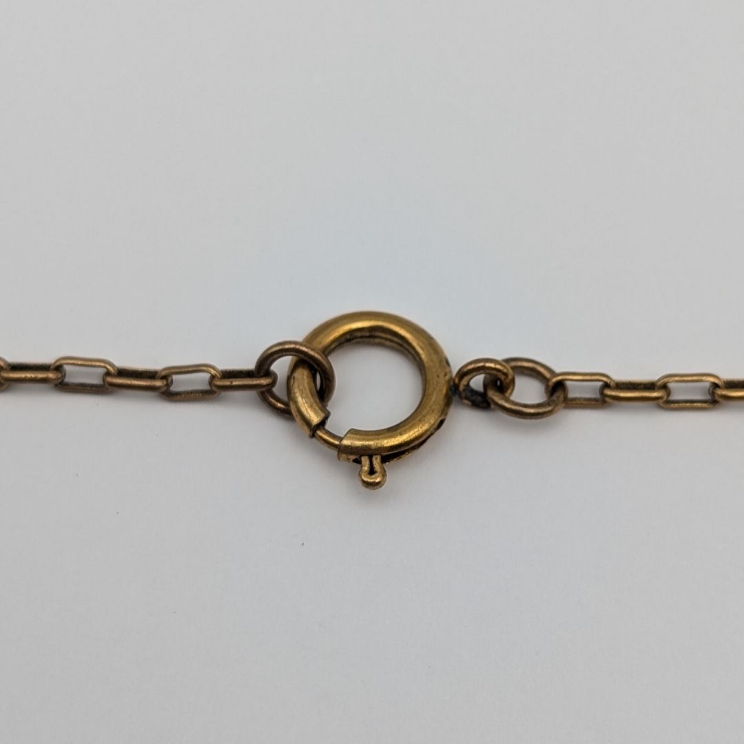 Chanel CC Logo Gold Pendant First Era Vintage — view 4