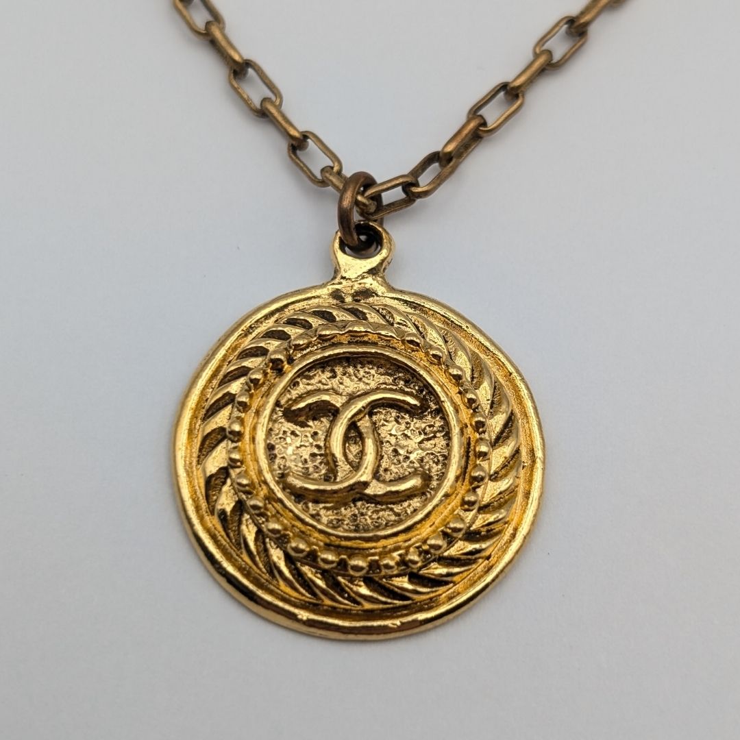 Chanel CC Logo Gold Pendant First Era Vintage