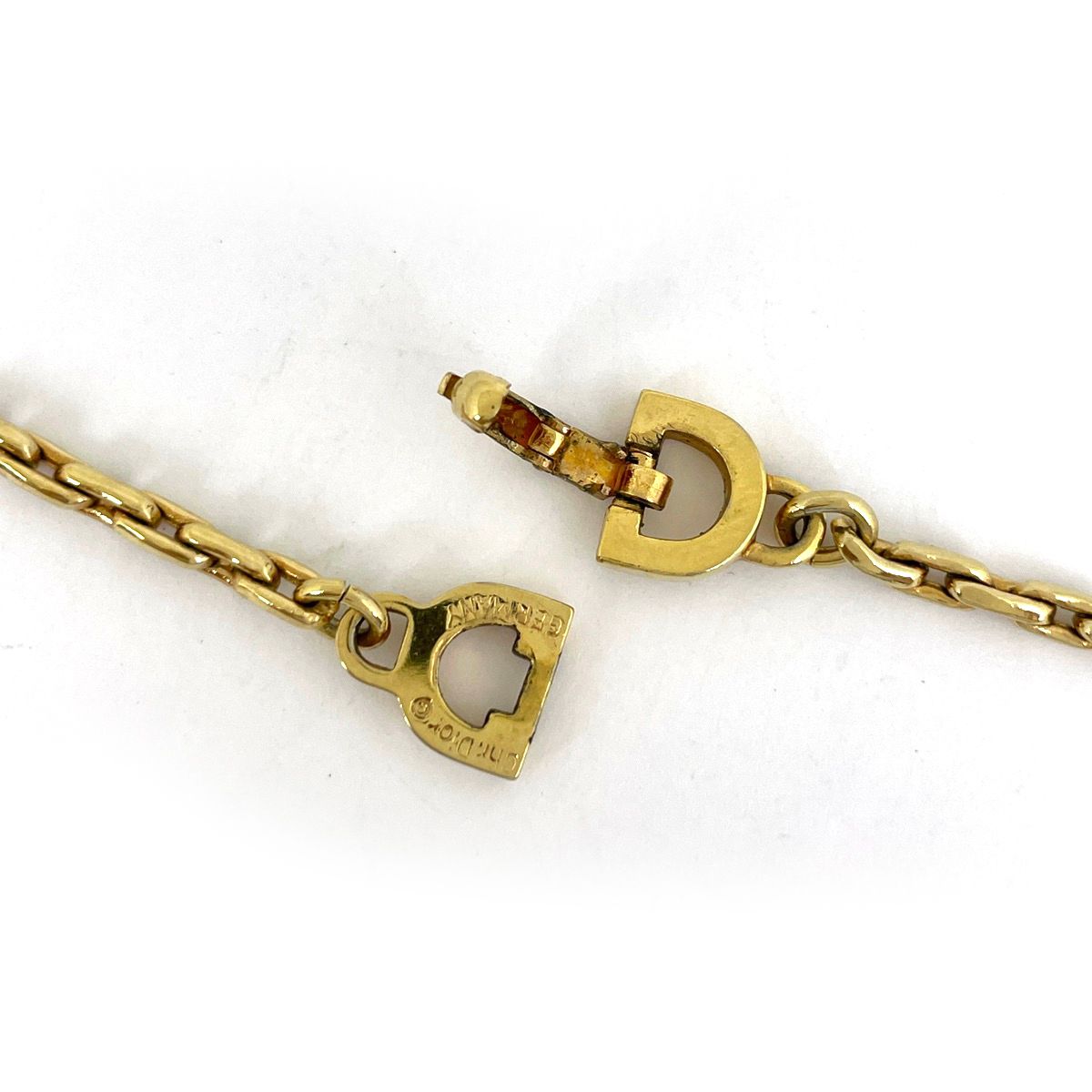 Dior Logo Necklace Gold Plated White — view 3