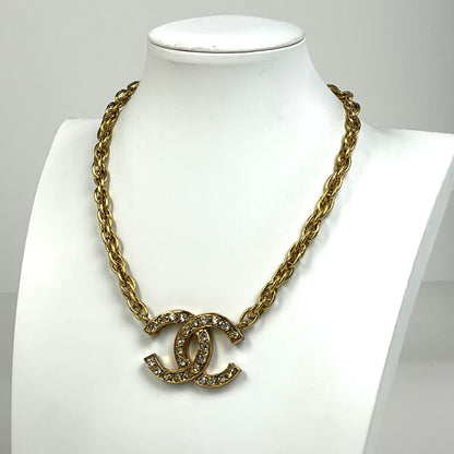 Chanel CC Logo Rhinestone Necklace Gold Plated — view 7