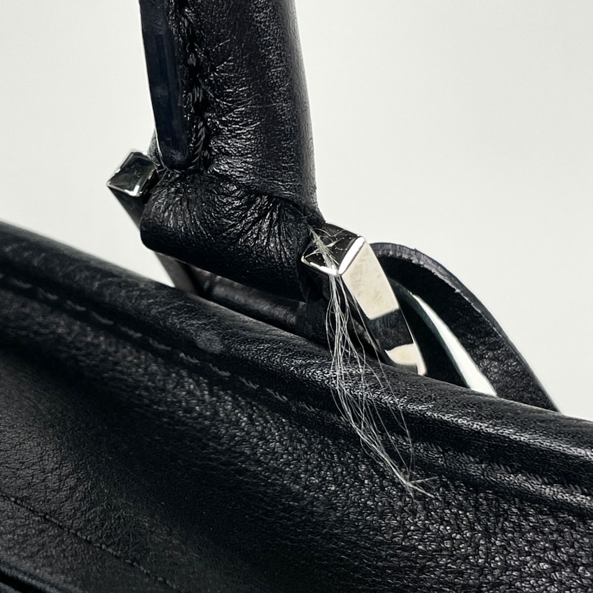 Loewe Amazona 28 Anagram Handbag Leather Black — view 6