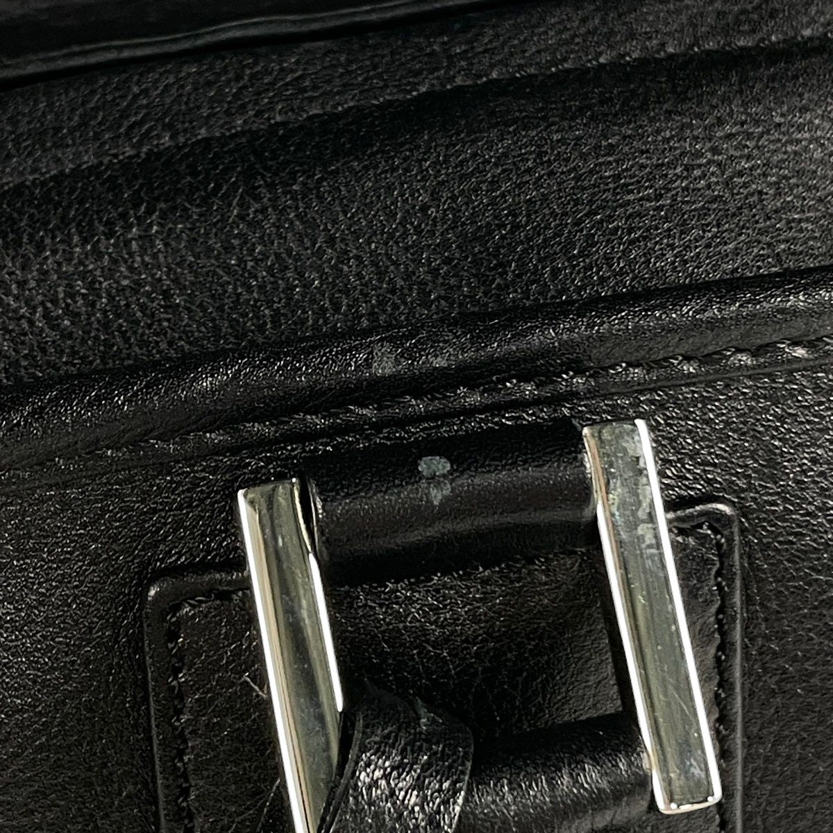 Loewe Amazona 28 Anagram Handbag Leather Black — view 5