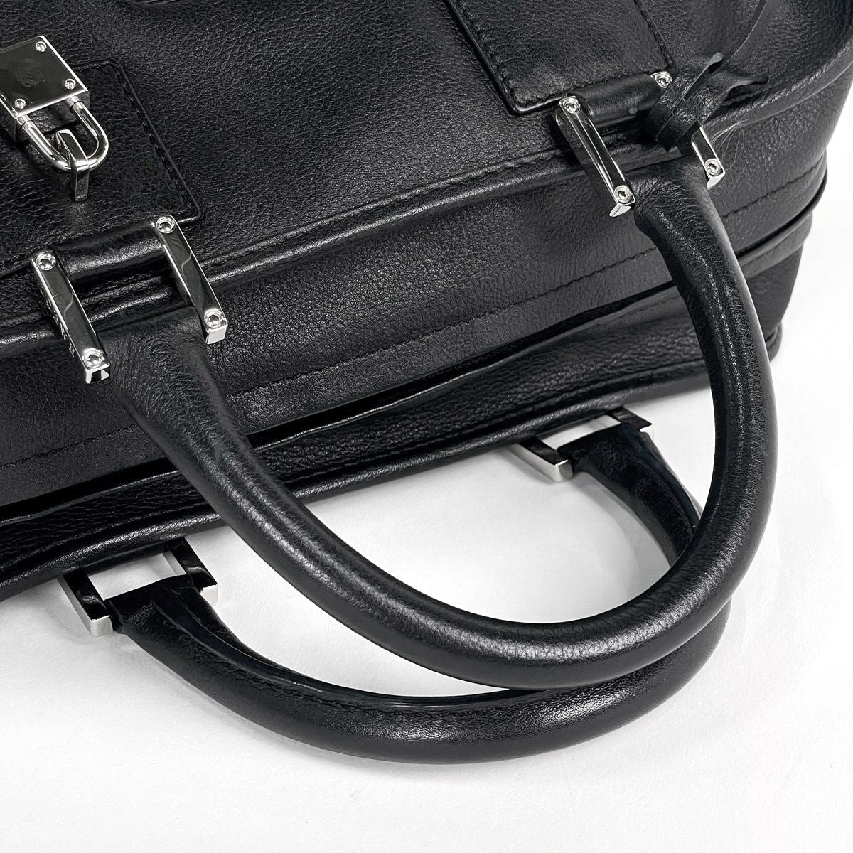 Loewe Amazona 28 Anagram Handbag Leather Black — view 7