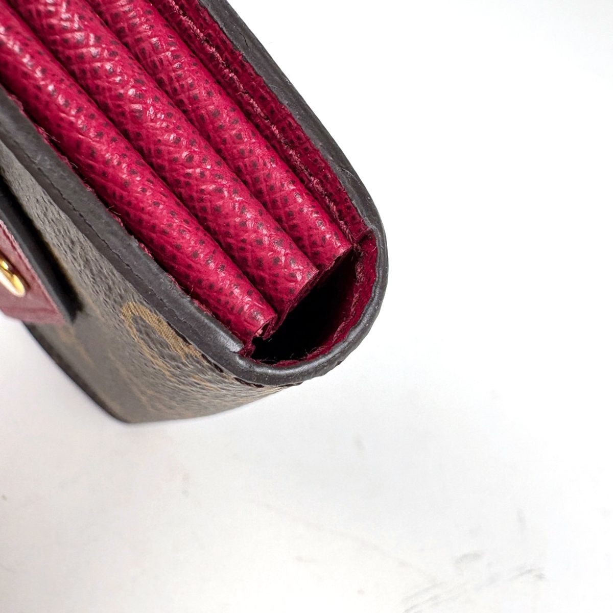 Louis Vuitton Multicult Sarah Card Case Monogram Brown Fuchsia — view 3