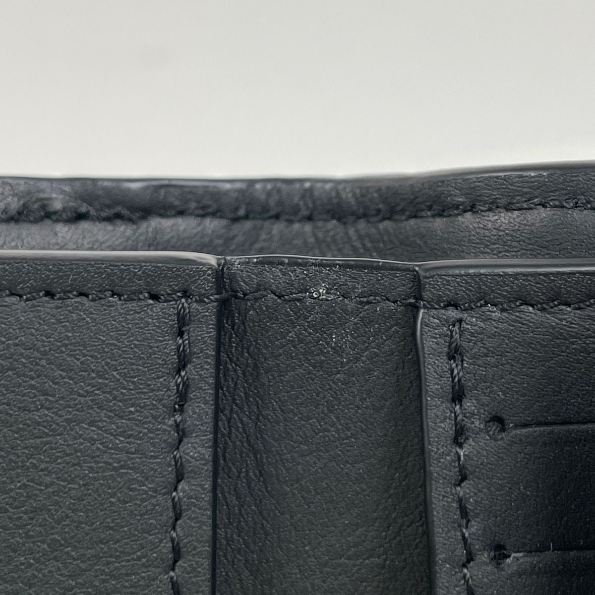 Louis Vuitton Victor Wallet Monogram Shadow Trifold Leather Noir — view 4