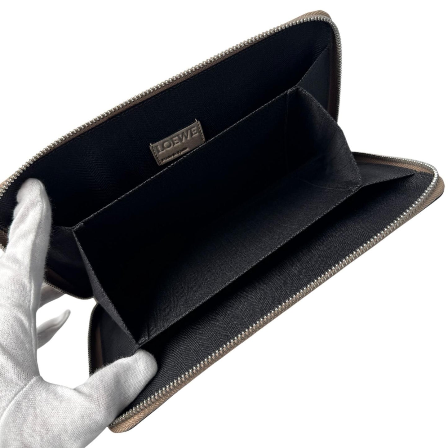 Loewe Repeat Anagram Wallet Multi Case Card — view 3