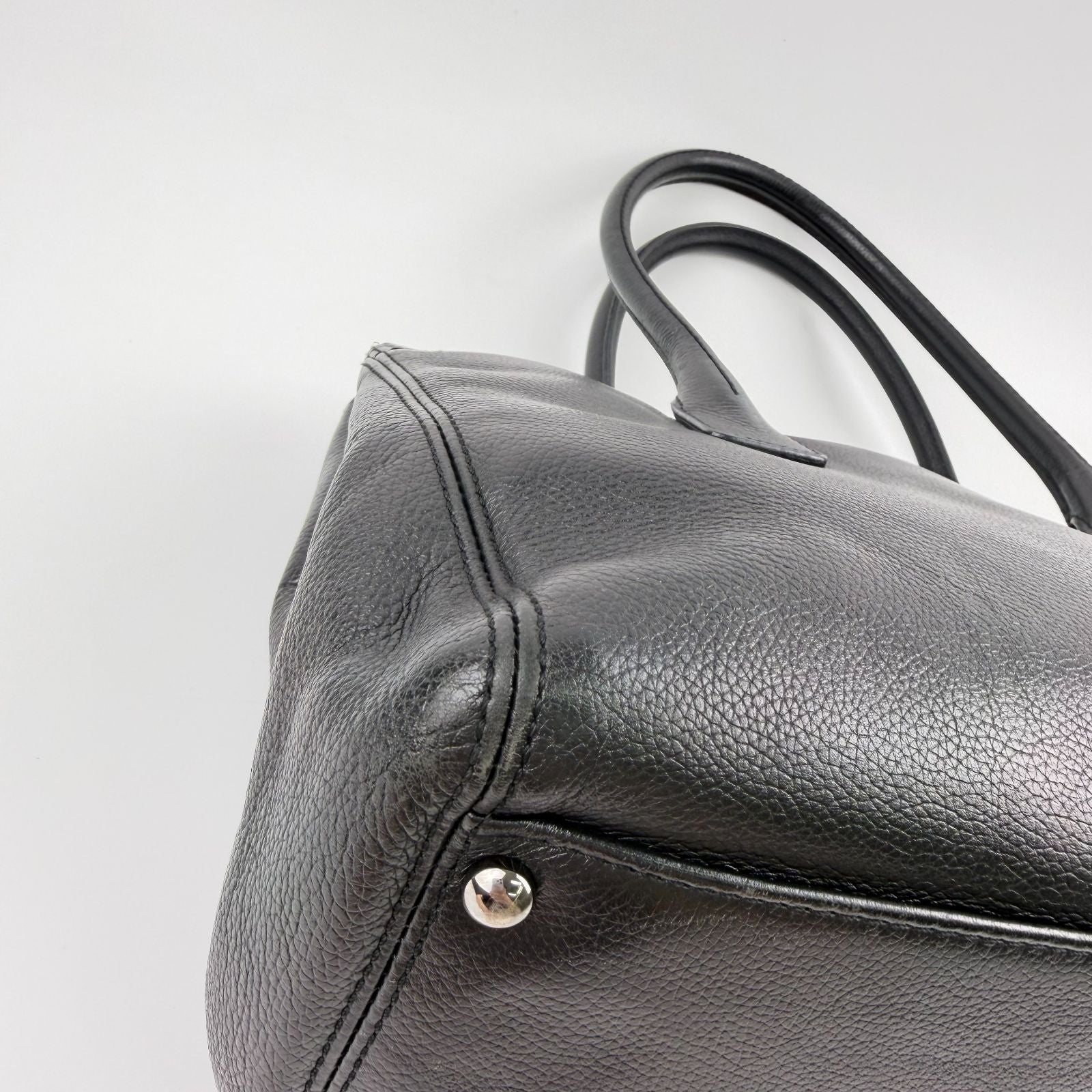 Chanel CC Logo Executive 2.55 Tote Leather Black Silver Vintage — view 8