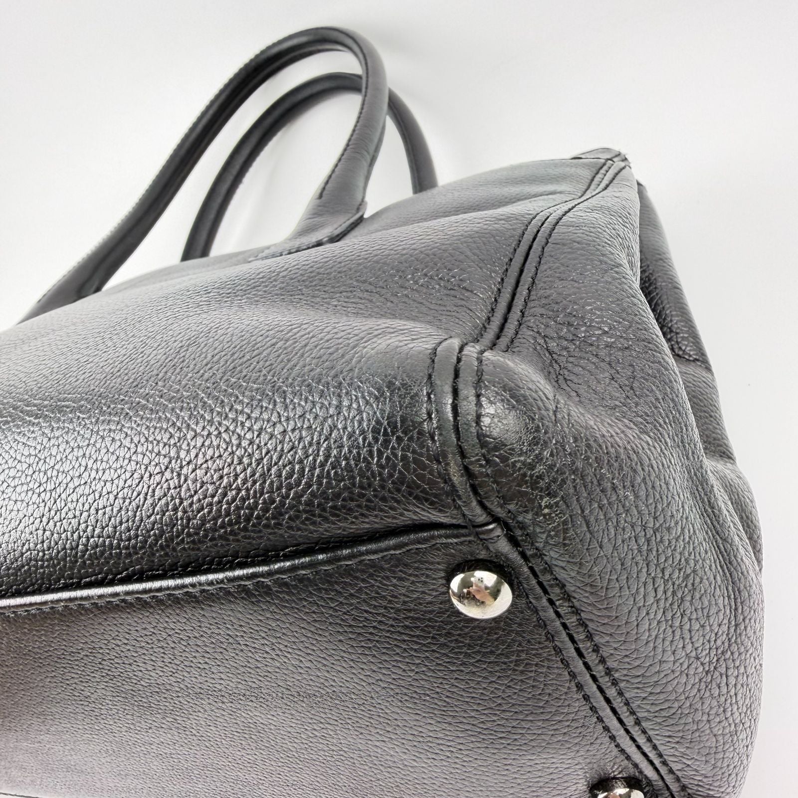 Chanel CC Logo Executive 2.55 Tote Leather Black Silver Vintage — view 9