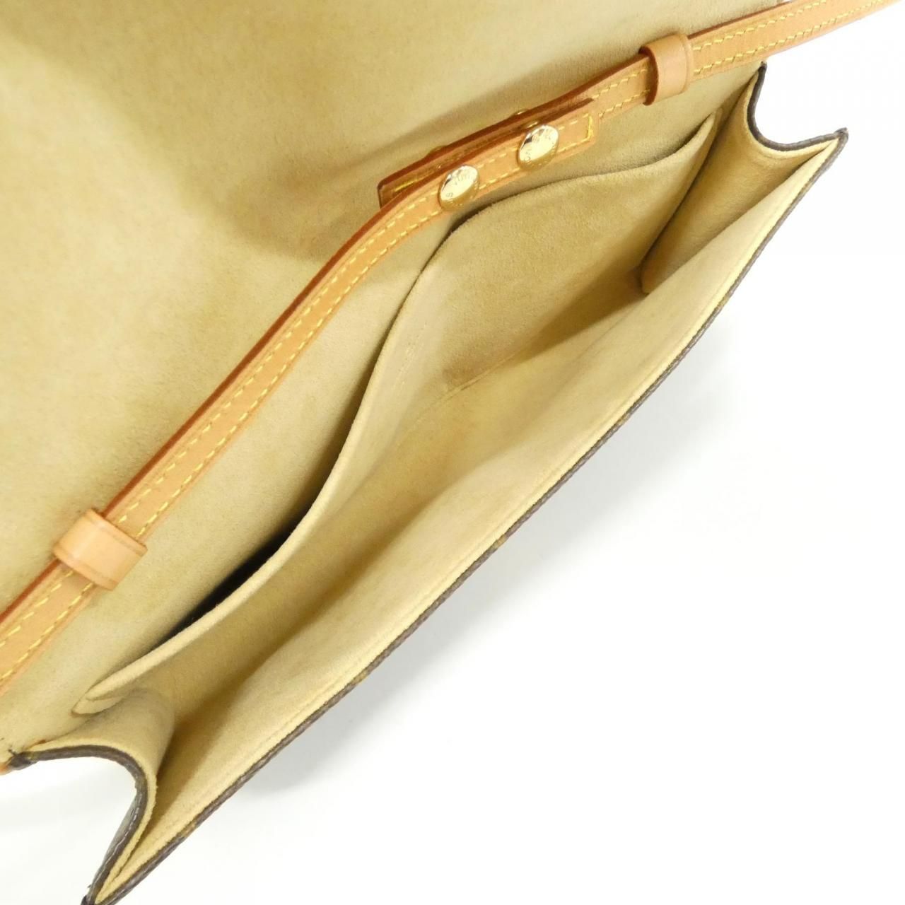 Louis Vuitton Monogram Pochette Twin GM Shoulder — view 9