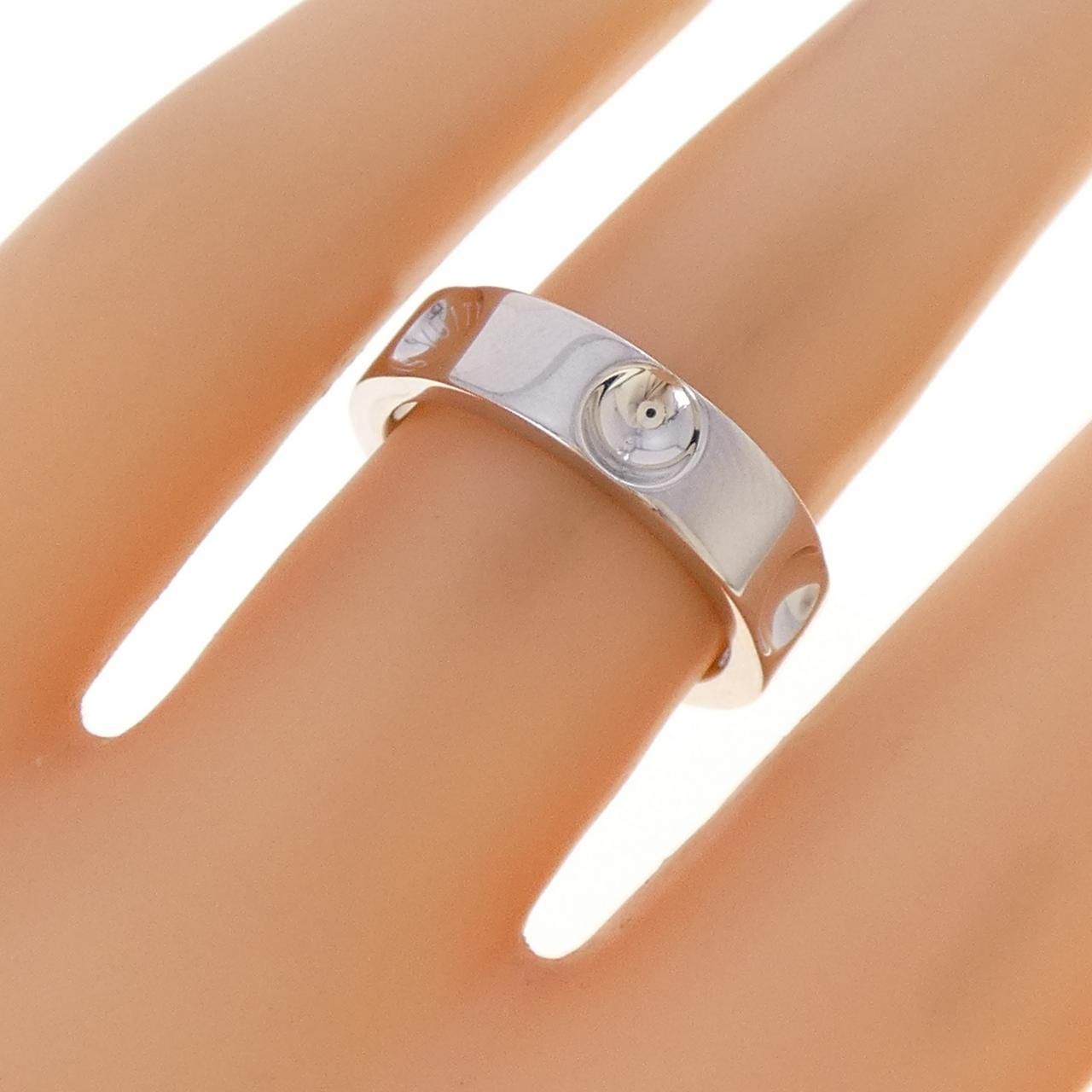 Louis Vuitton Petite Bague Empreinte Ring — view 4