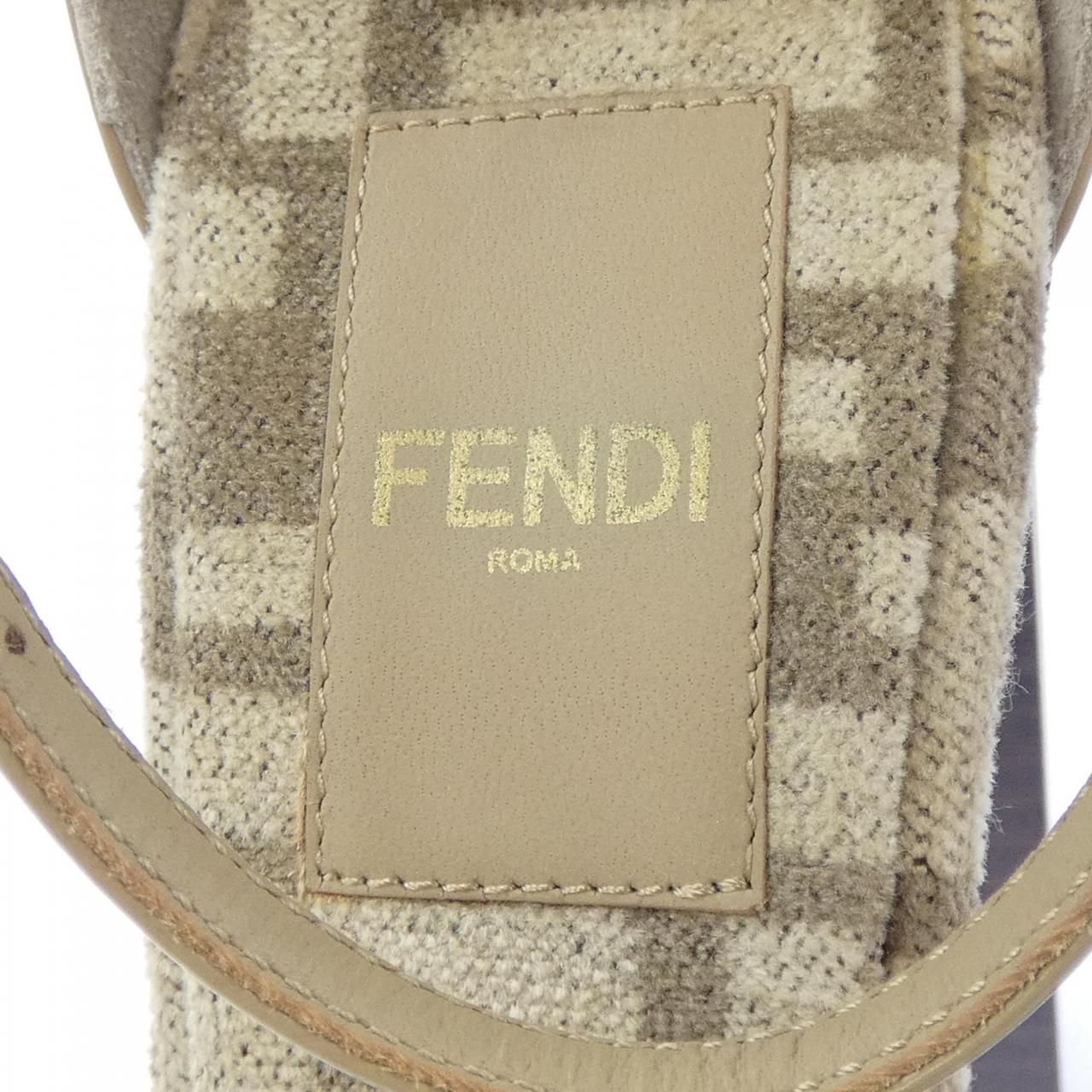 Fendi Sneakers Beige — view 6