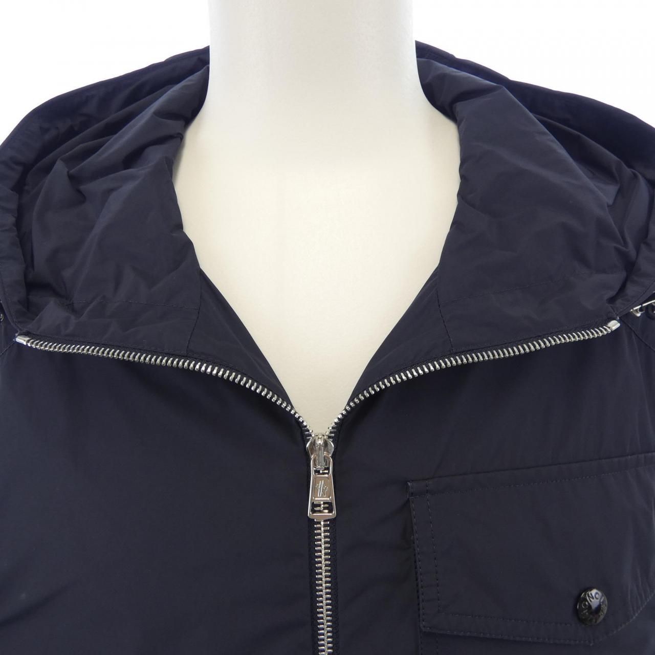 Moncler Fuyue Jacket Navy — view 6