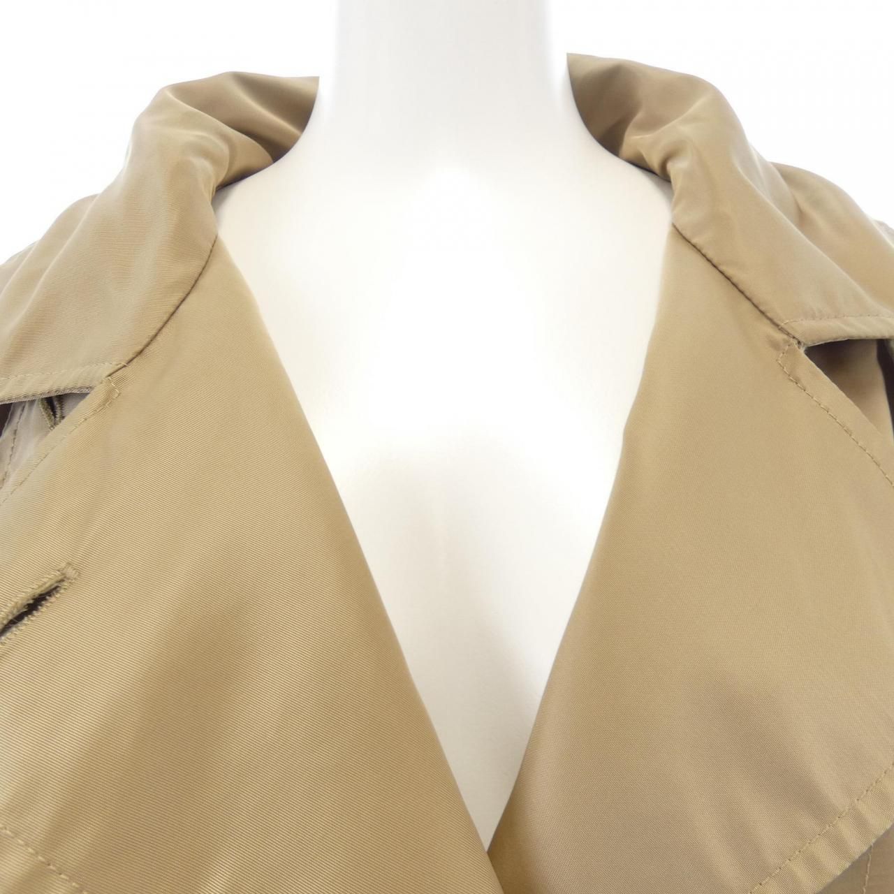 Moncler Villerest Coat Beige — view 5