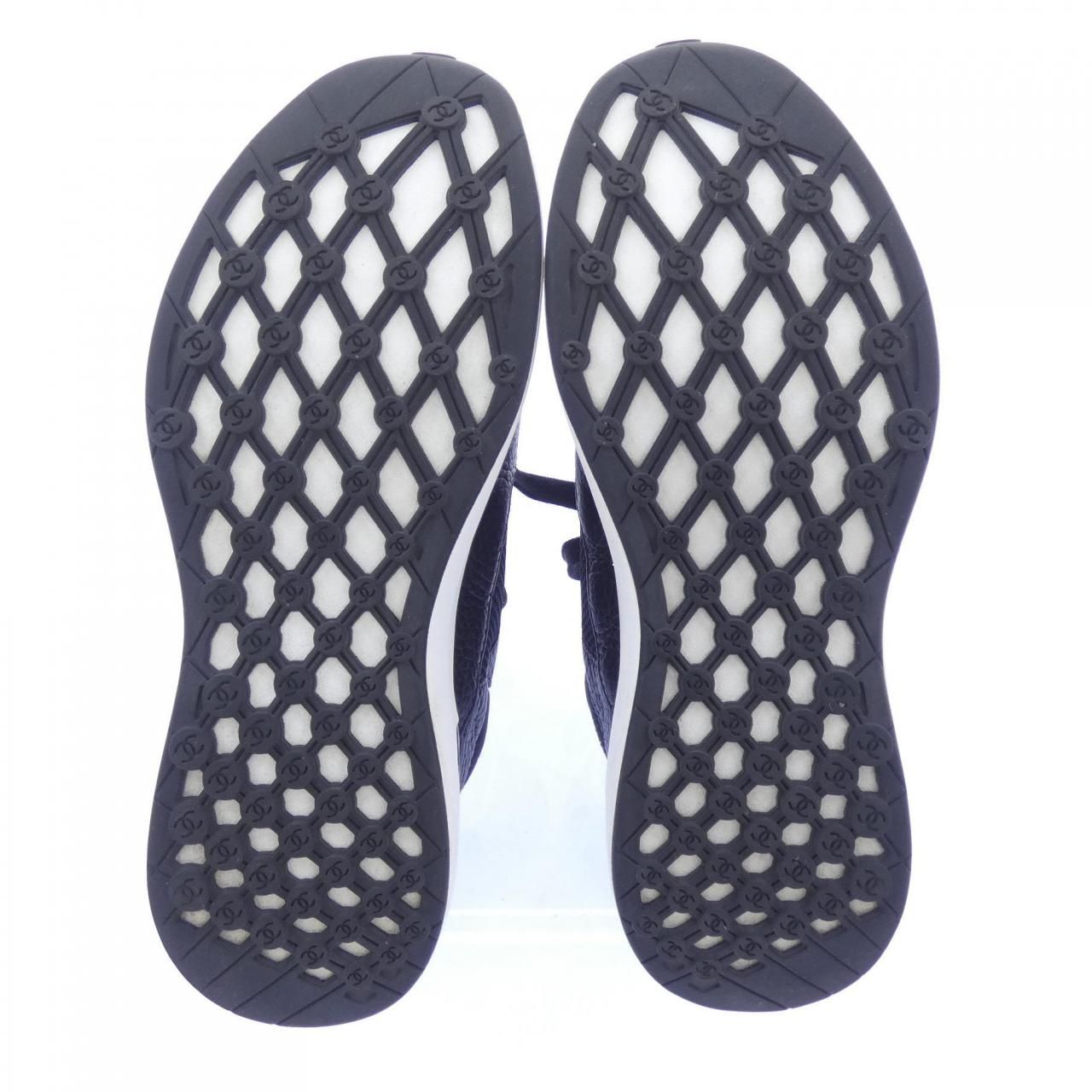 Chanel Sneakers Black — view 4
