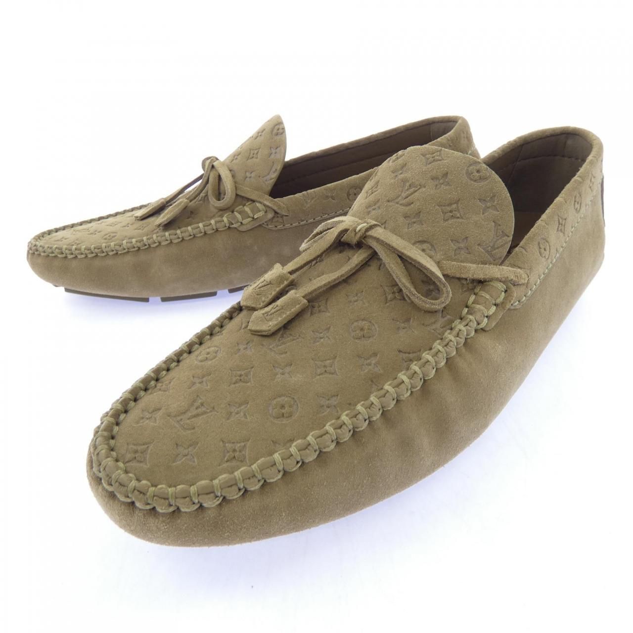 Louis Vuitton LV Driver Moccasin Shoes — view 3
