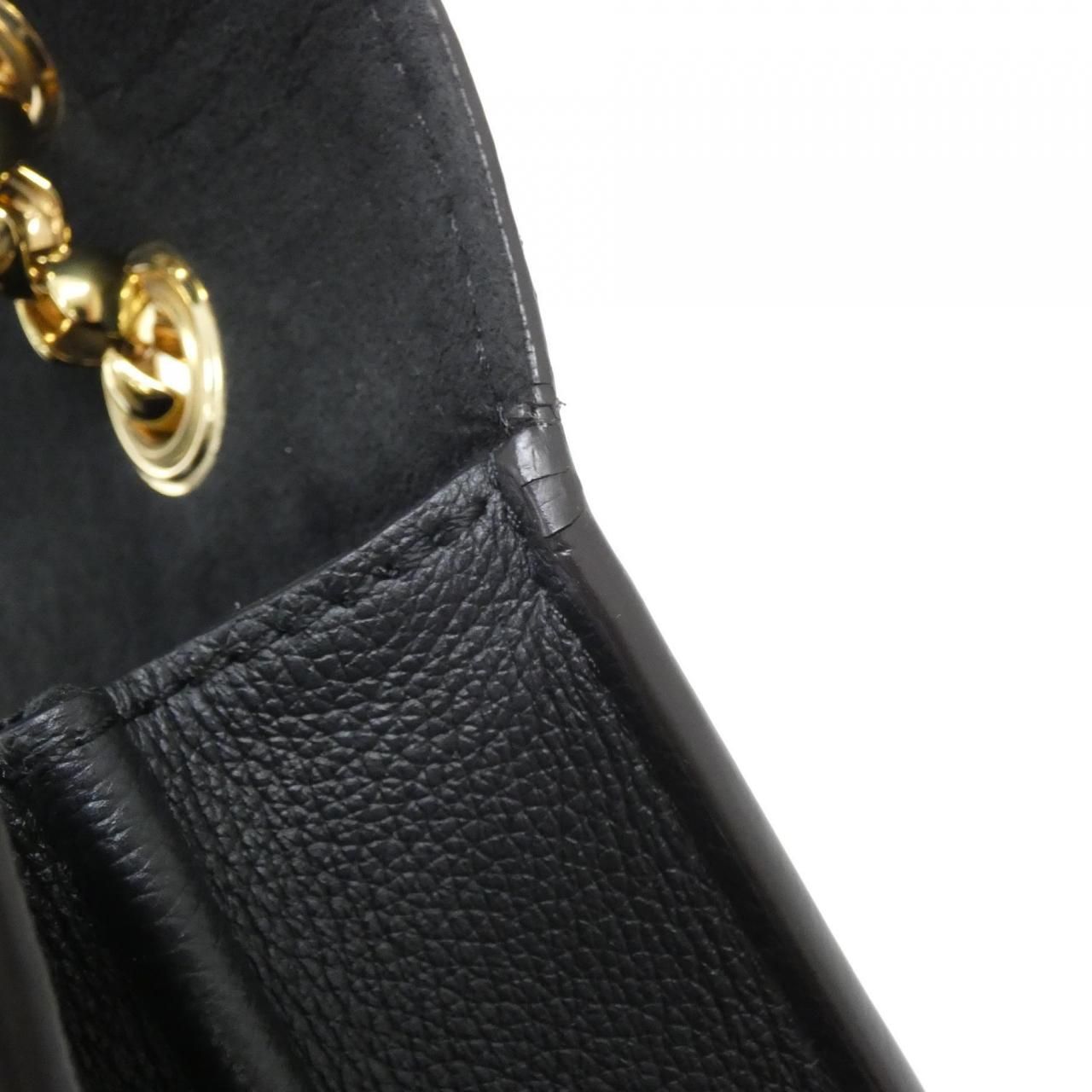 Louis Vuitton Monogram Victoire Shoulder — view 5