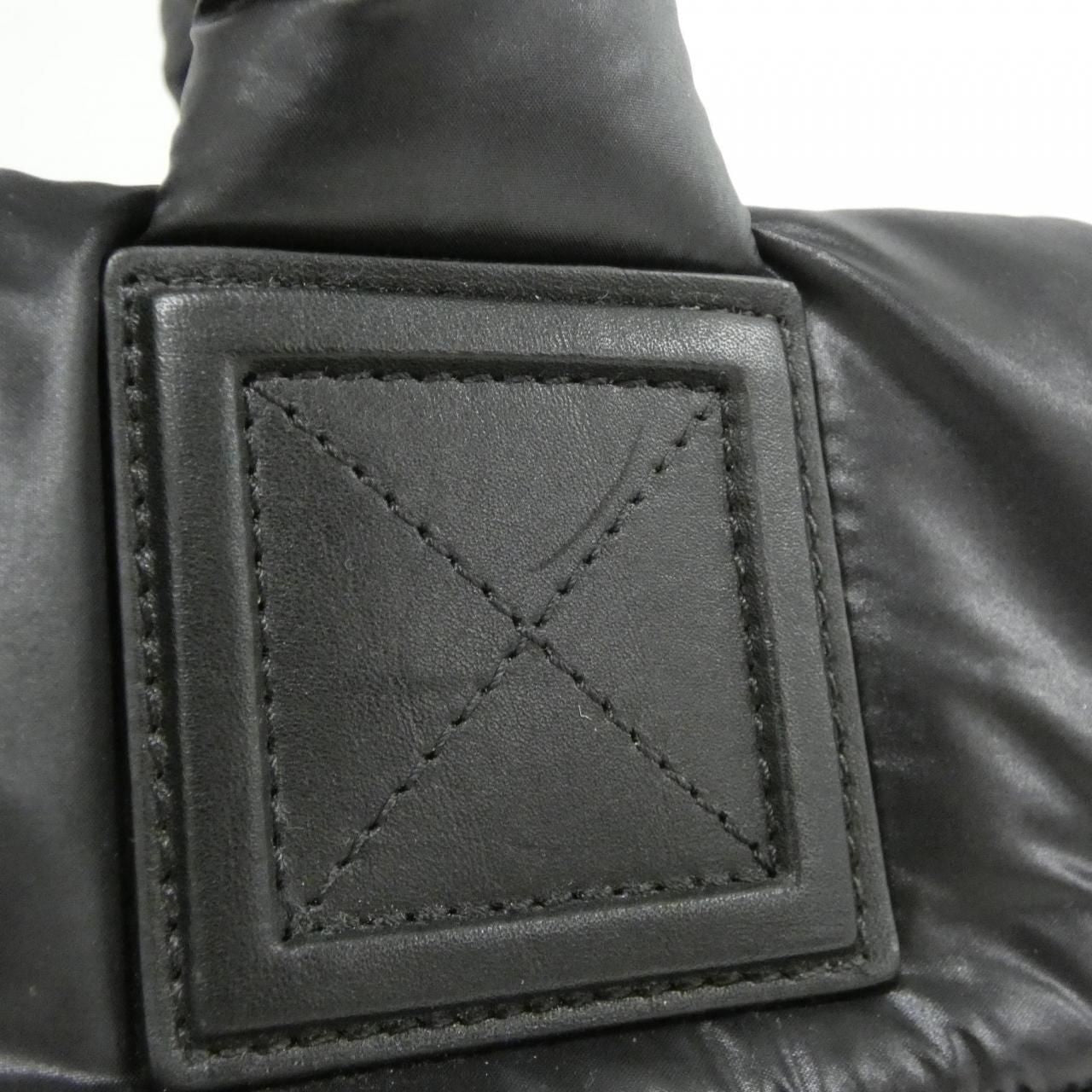 Chanel Coco Cocoon Line — view 5