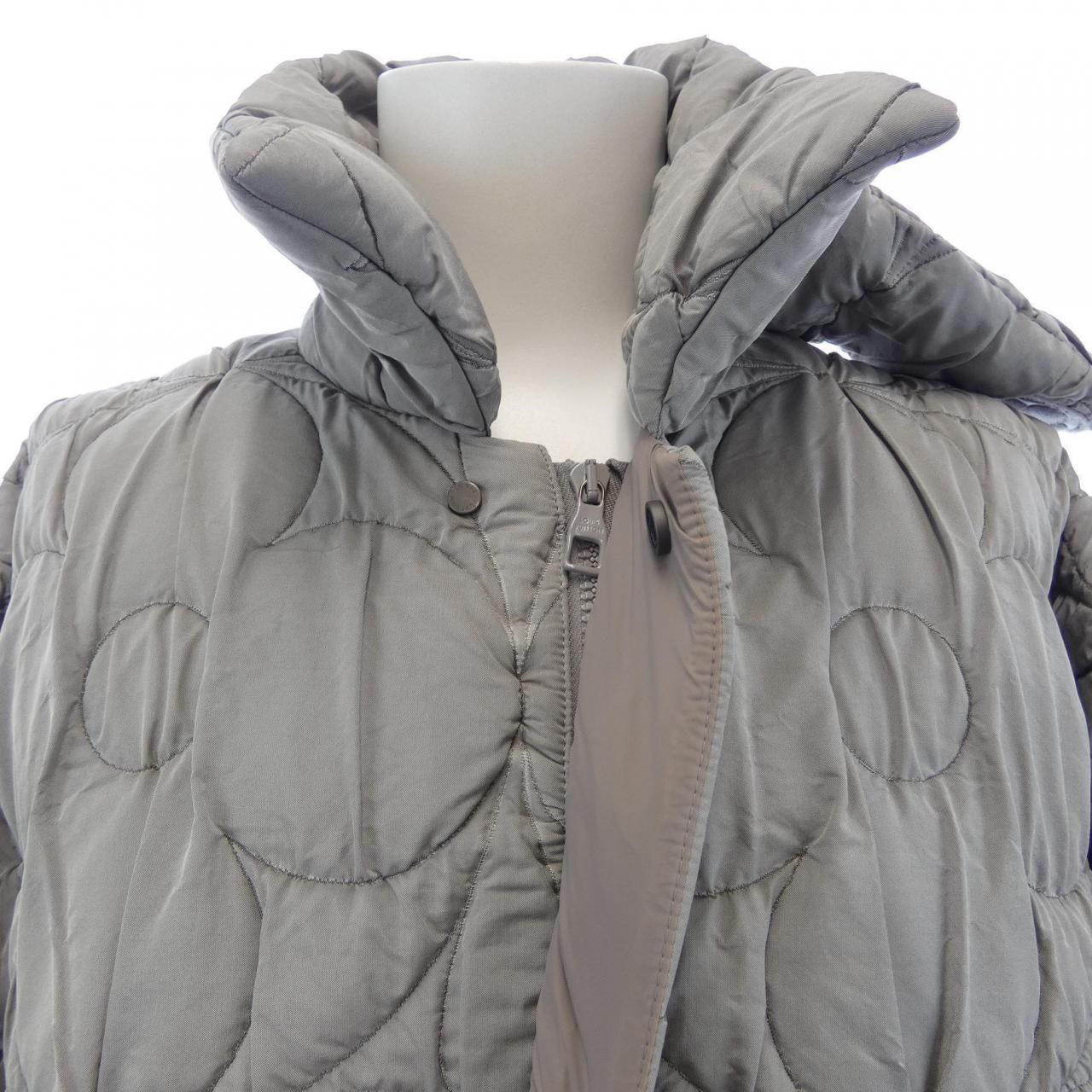 Louis Vuitton Coat Gray — view 5