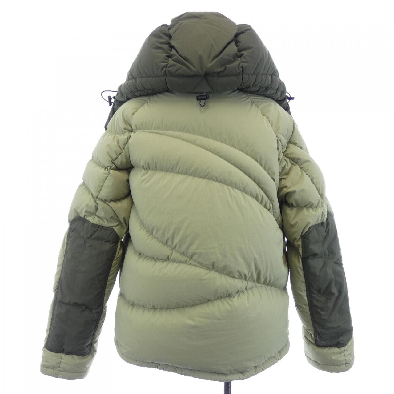Moncler Genius Pharrell Williams Down Jacket — view 2