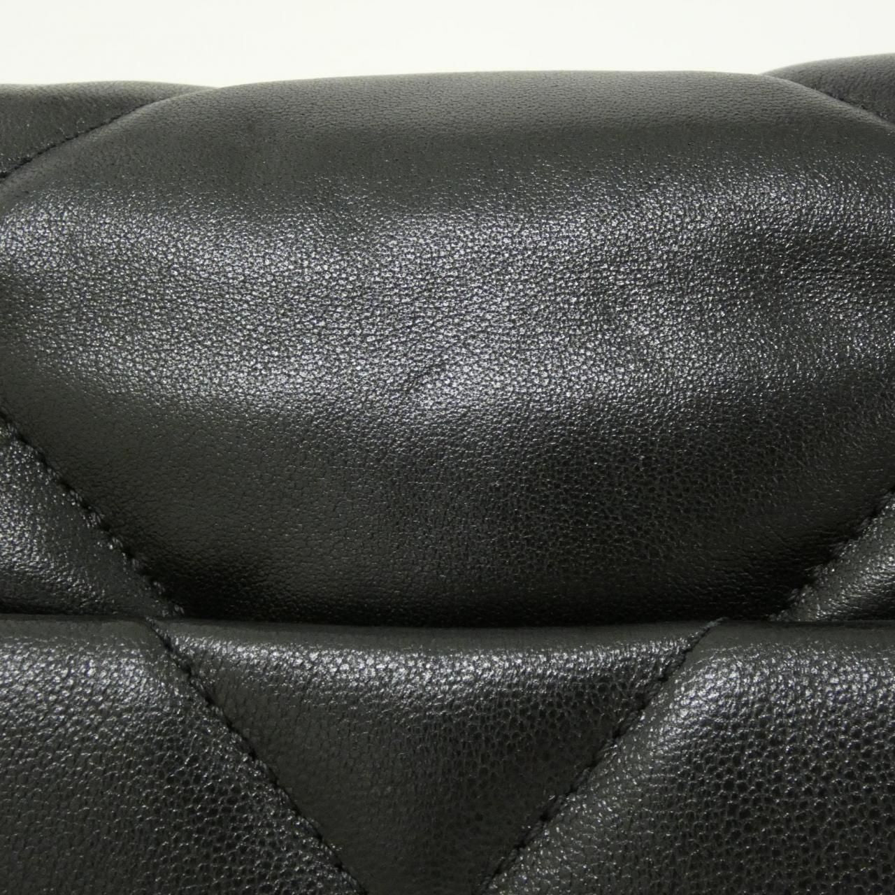 Chanel 19 Line Shoulder — view 5
