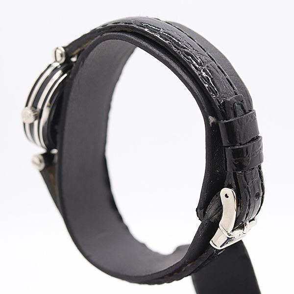 Gucci Quartz Black Dial Watch — view 3
