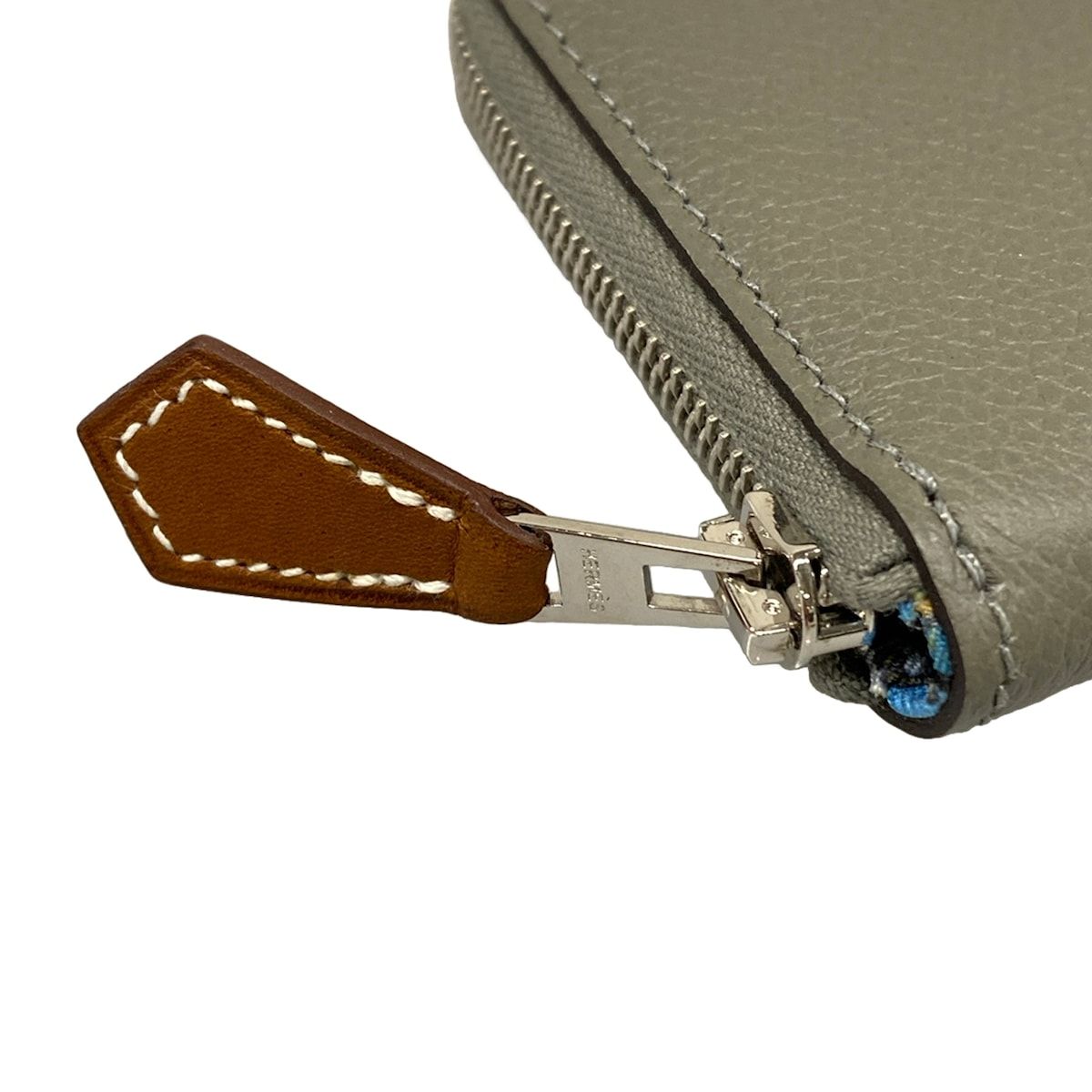 Hermes Coin Case Azap Compact Mini Silk in Grimeia — view 9