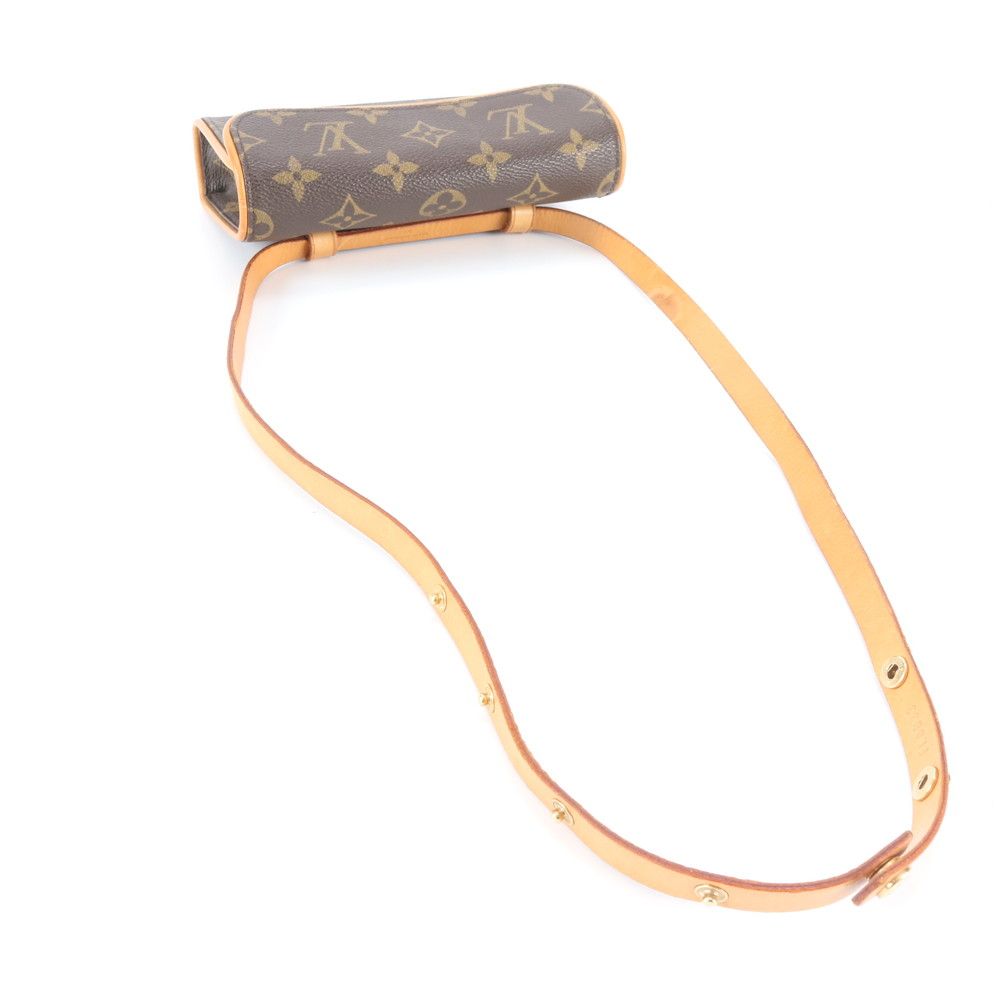 Louis Vuitton Monogram Pochette Florentine Leather Waist Bag — view 4