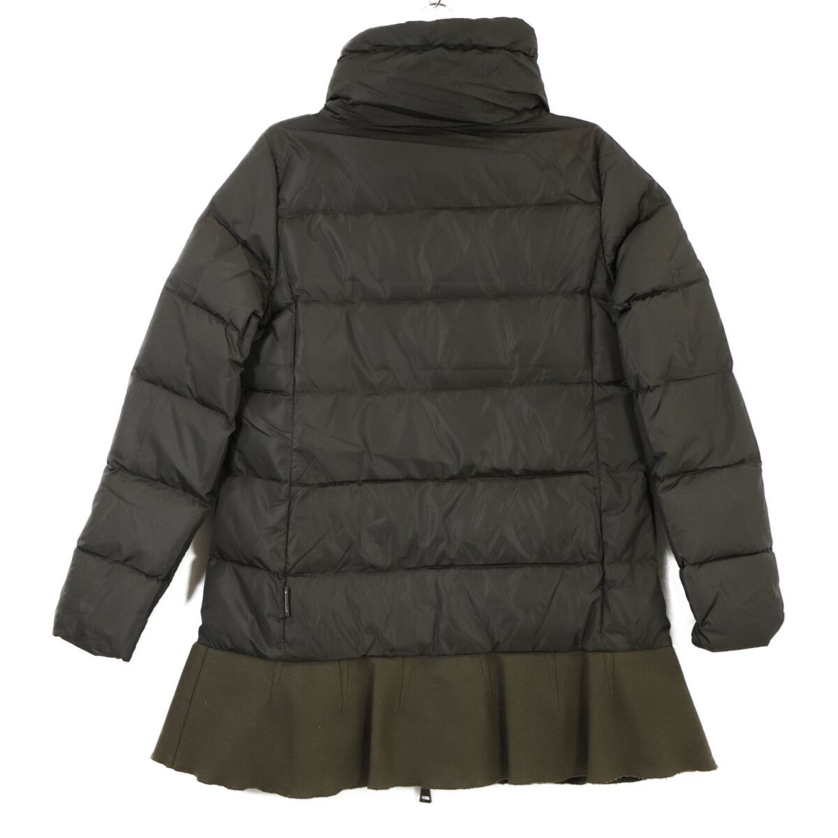 Moncler Viburnum Hem Ruffle Down Jacket — view 2