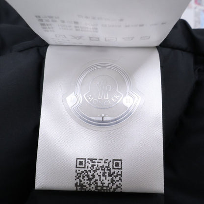 Moncler Egisto Hoodie Down — view 8