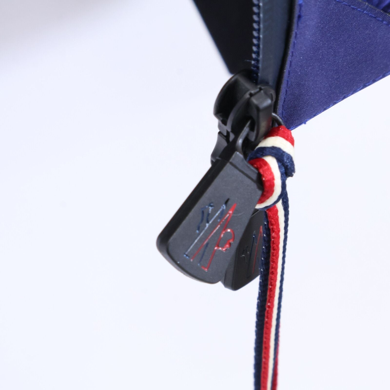 Moncler Grenoble Day Namic Collection Barnave Hoodie Down — view 7