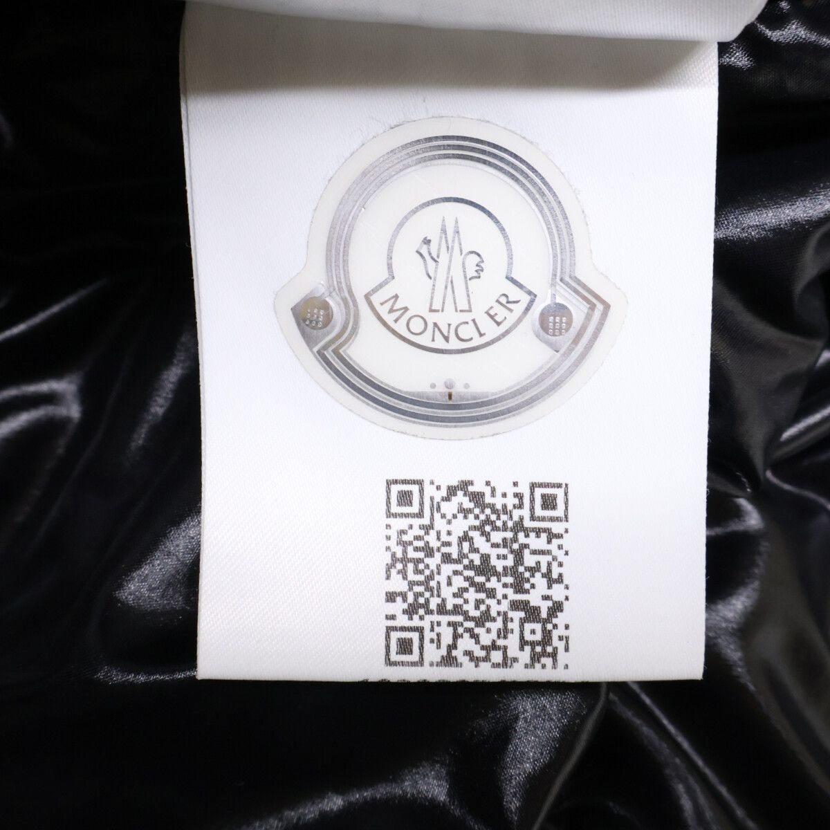 Moncler Montcla Hoodie Down — view 8