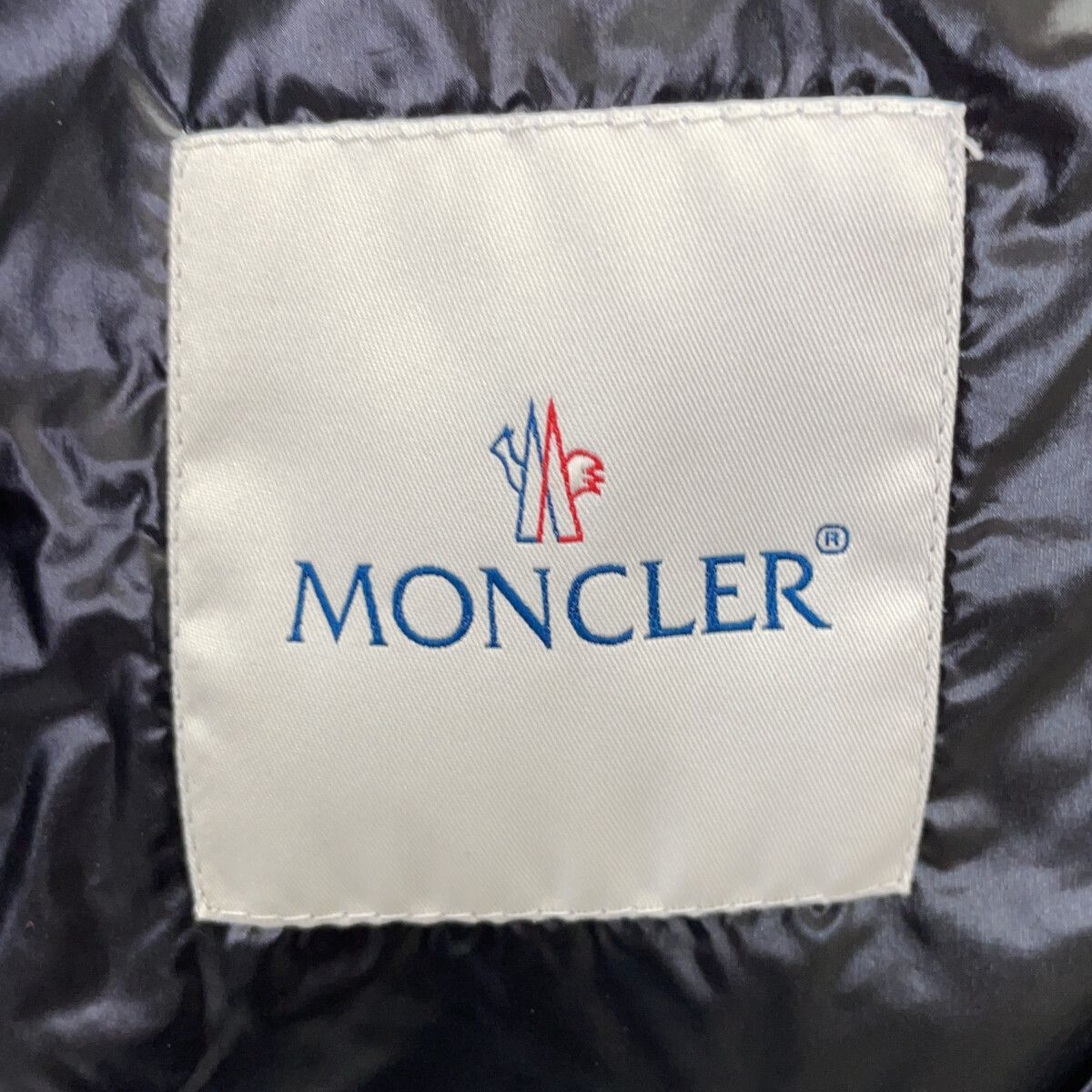 Moncler Black Delon Light Down Jacket — view 4