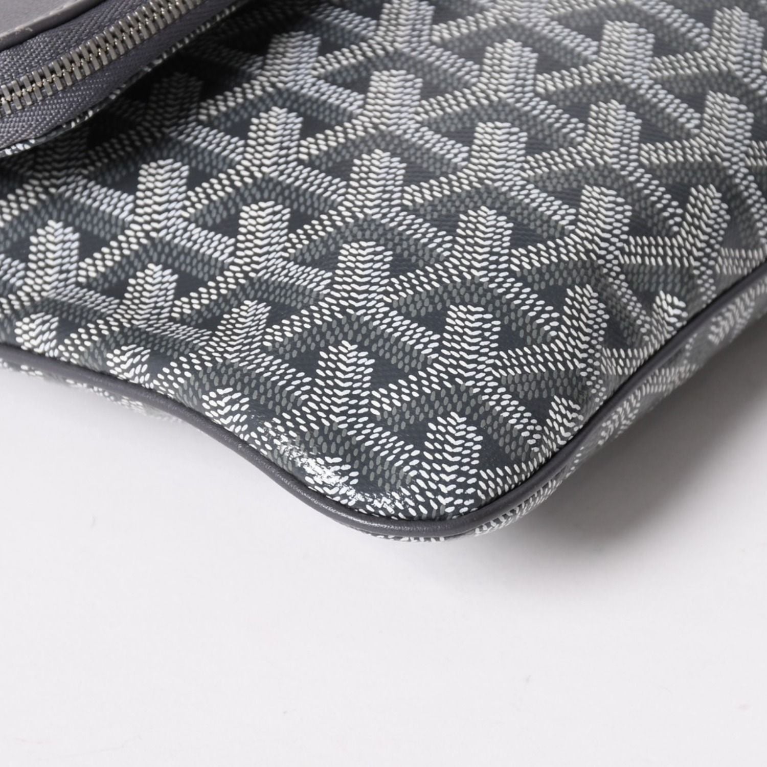 Goyard Folding Clutch Saint Marie MM Herringbone Pattern Gray — view 6
