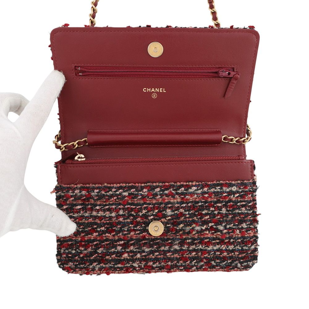 Chanel Chain Wallet Tweed Acorn Charm — view 5