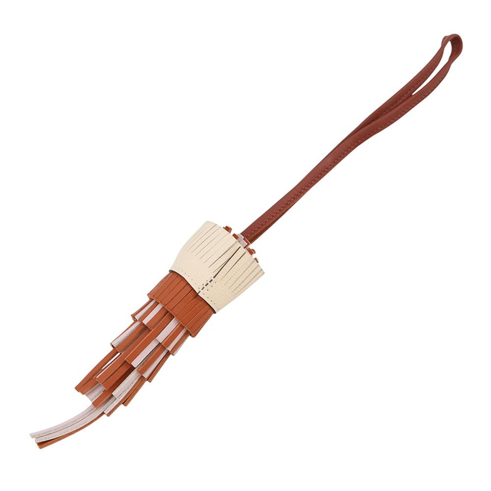Hermes Bag Charm Chouette Pande Epi Smovepere Sienne Nata White Epsom Lambskin — view 3