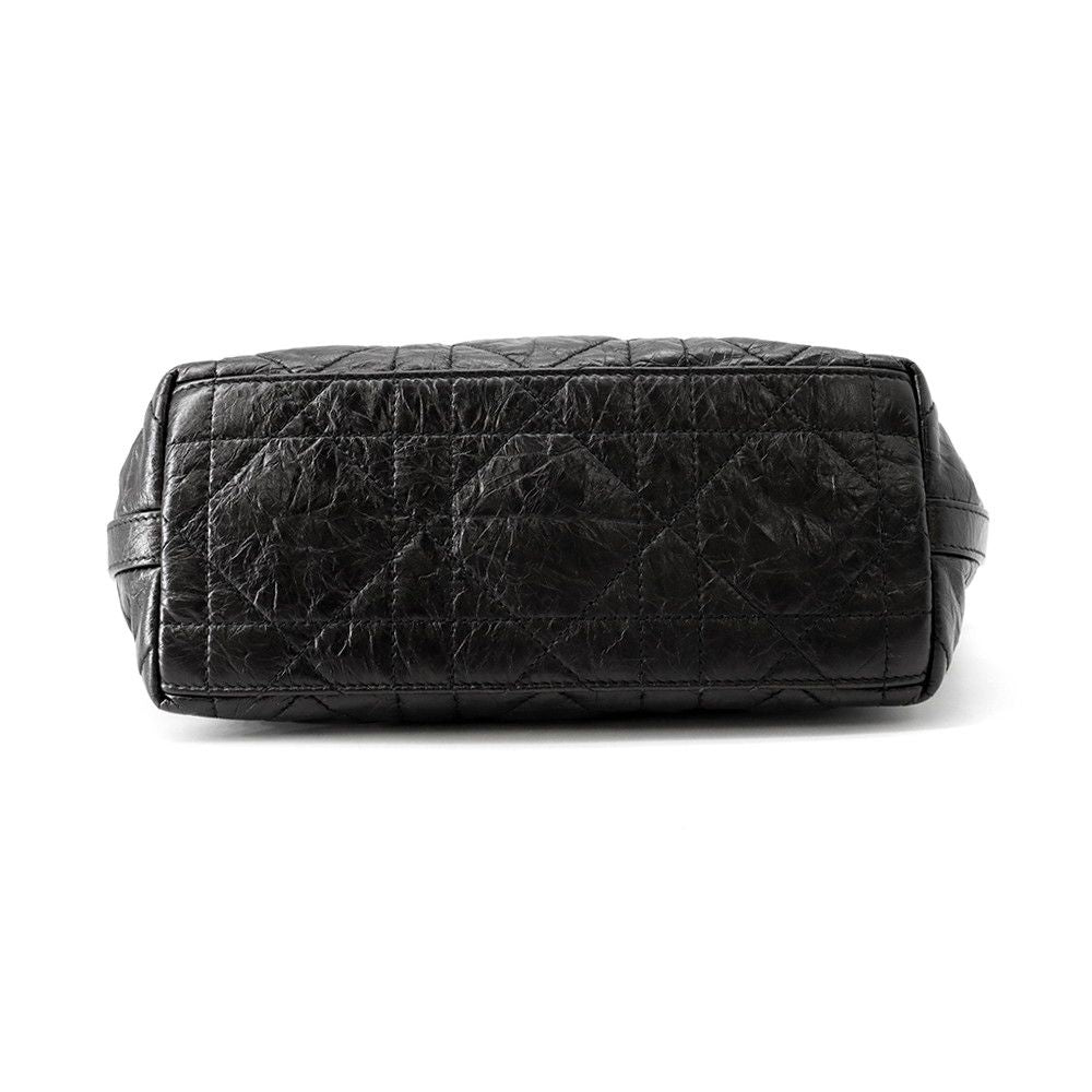 Dior Shoulder Bag Macro Cannage Hobo Bag Crinkled Calfskin Black — view 3