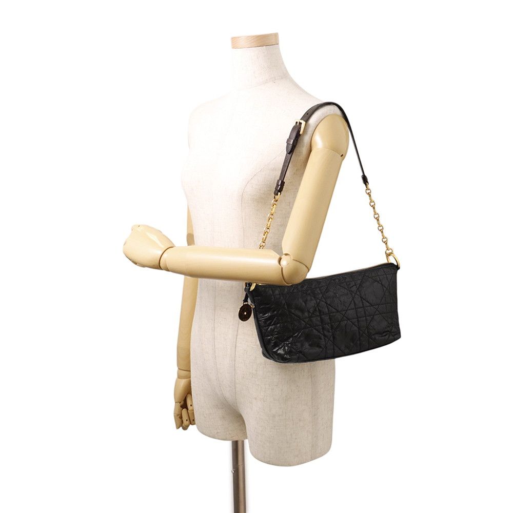 Dior Shoulder Bag Macro Cannage Hobo Bag Crinkled Calfskin Black — view 4
