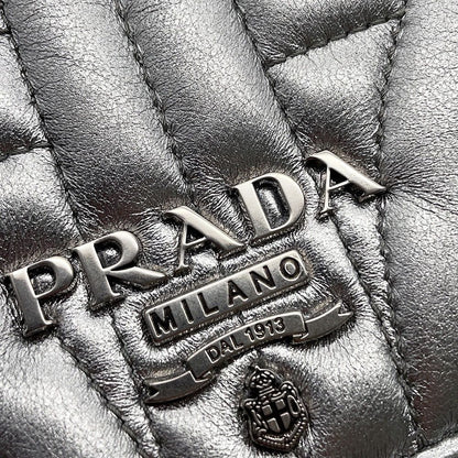 Prada Bifold Wallet Logo Compact — view 7