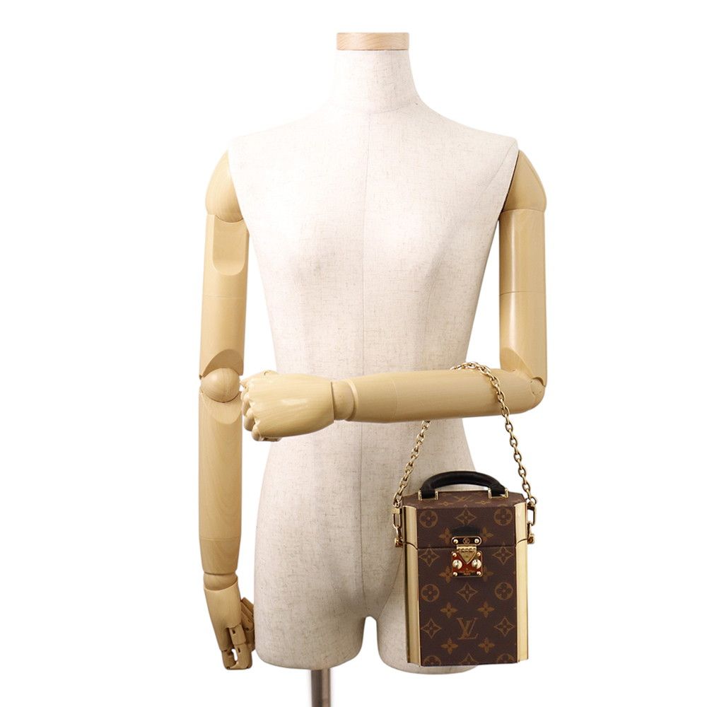 Louis Vuitton Monogram Camera Box 2-Way Shoulder — view 5