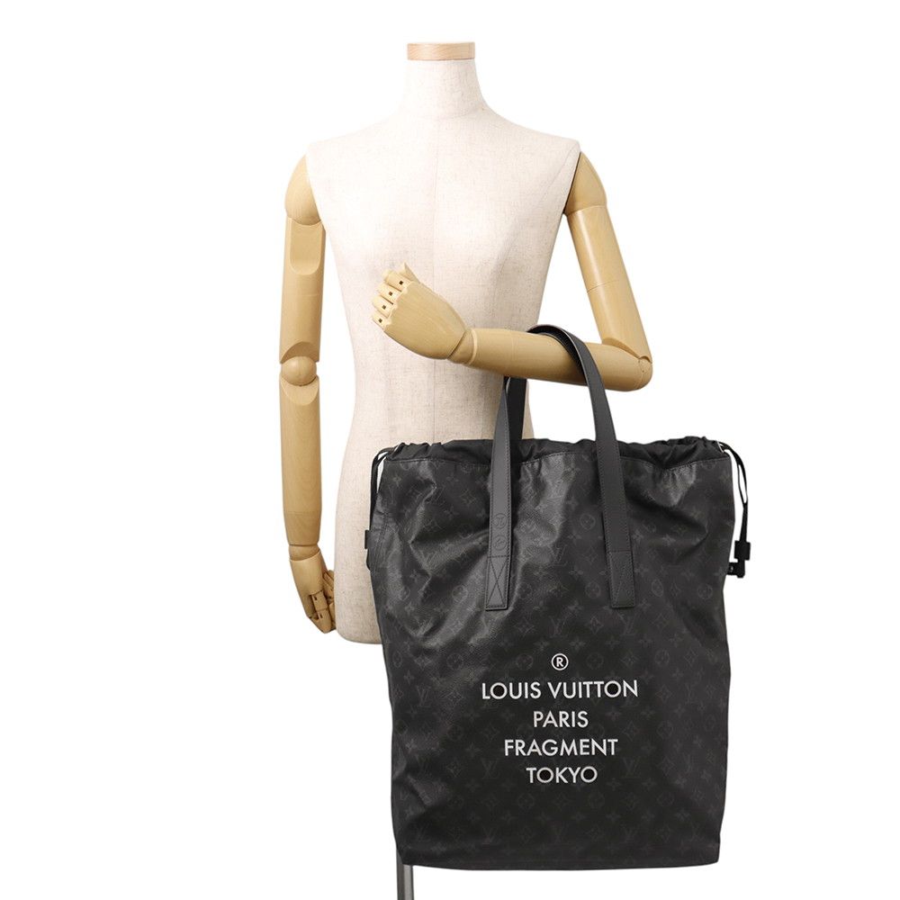 Louis Vuitton Tote Monogram Eclipse Cover Light Fragment — view 4
