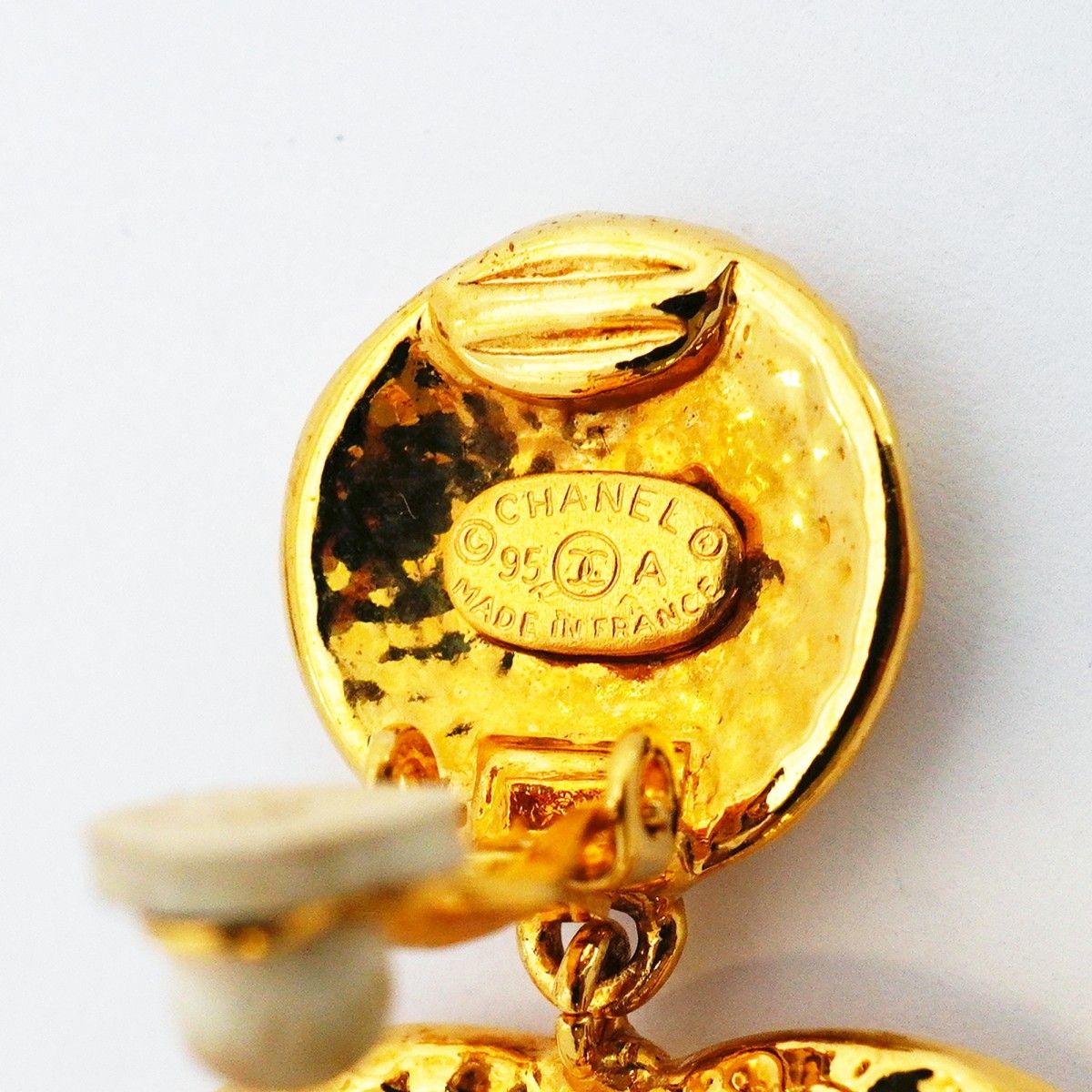Chanel Earrings Vintage CC Logo Gold Plated — view 4