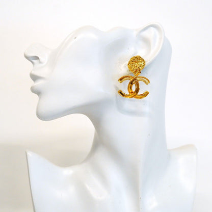Chanel Earrings Vintage CC Logo Gold Plated — view 5