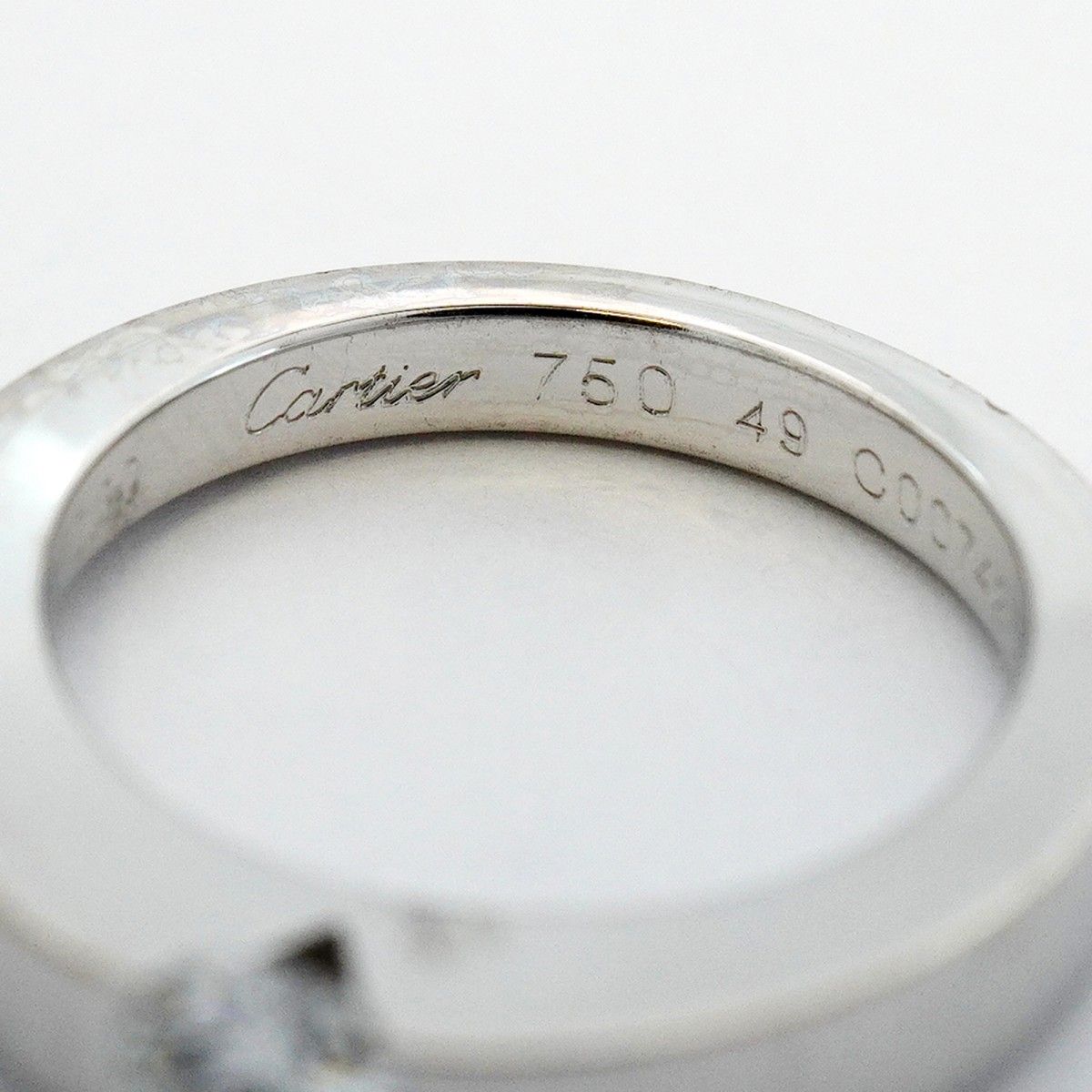 Cartier Ring Date with 18k White Gold Diamond — view 4