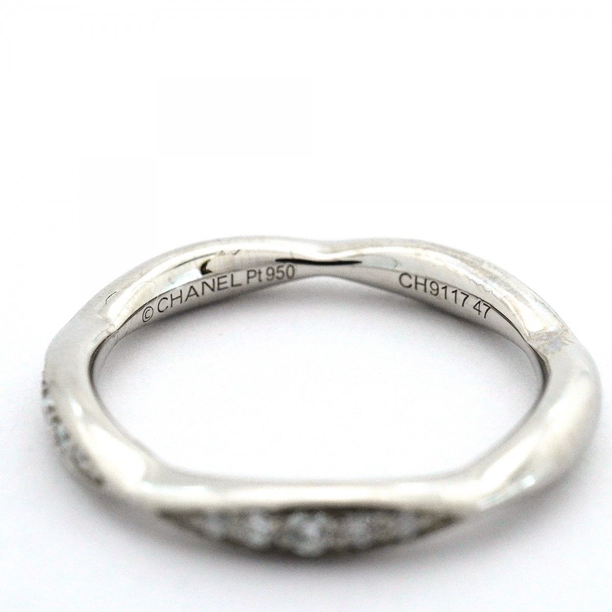 Chanel Ring Camellia Half Eternity Platinum Diamond — view 4